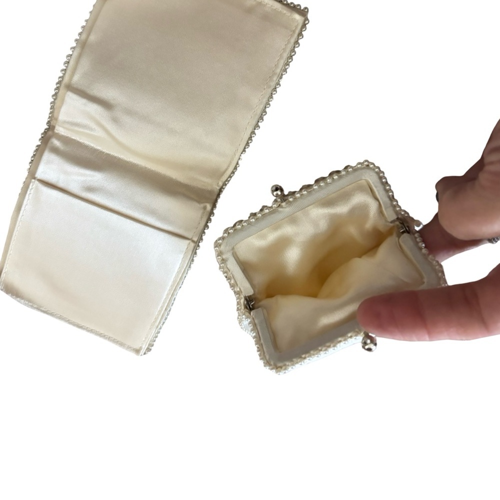 Vintage 60s beaded silk clutch set - white - 1960s - Picture 3 of 11